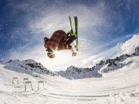 IM电竞官网-末节接管者，当NBA季后赛之夜遇见卢卡库时刻