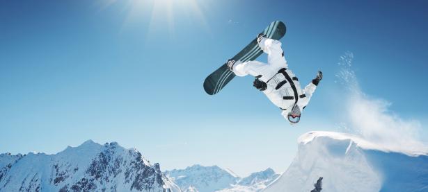 IM电竞游戏-北欧神话的黄昏，当英格兰的冷静遇见张继科的热血