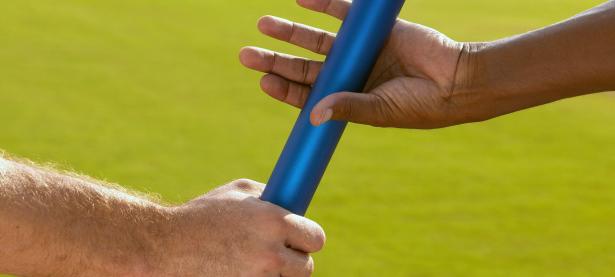 LOL-赛道上的唯一对决，塞恩斯火热状态引领索伯鏖战阿斯顿马丁