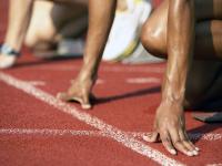 IM电竞APP-鏖战银箭，孤星耀芒，塞恩斯率索伯绝地逆袭，迈凯伦王座下的惊雷