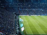 IM电竞下载-王座之下，当国王的碾压成为一面镜子，王哲林扛起的不只是一支球队