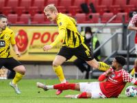 IM电竞游戏-多特蒙德门将发挥神勇，助球队取得胜利