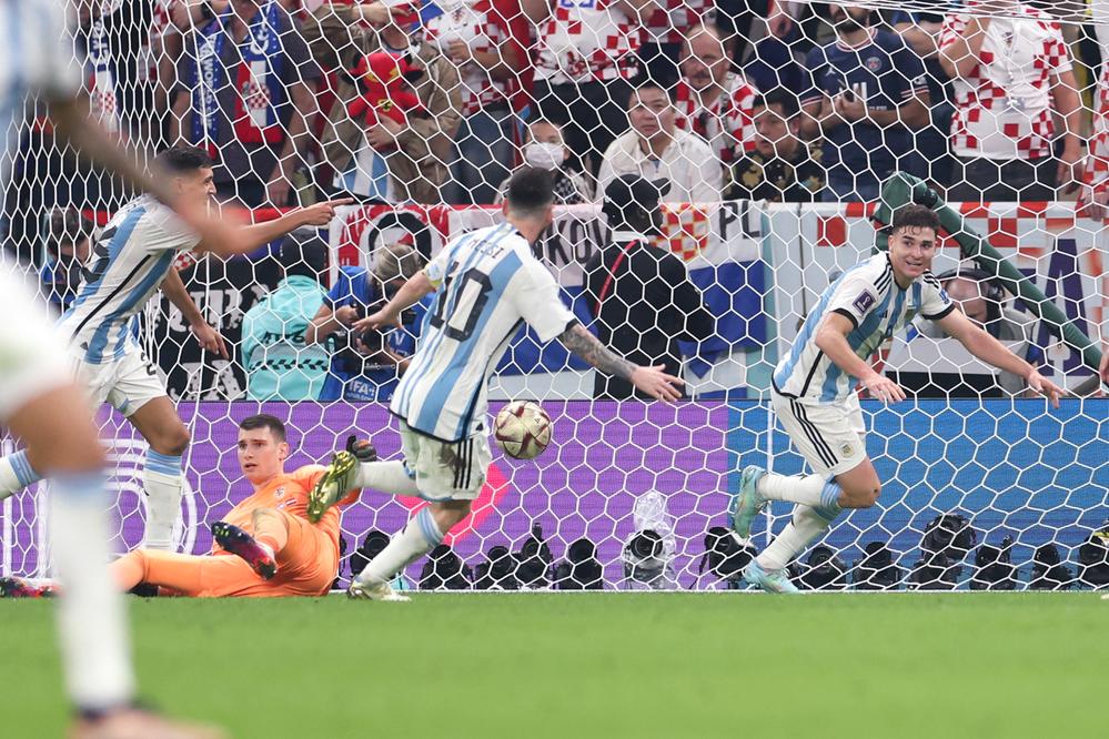 包含势均力敌！胜负悬念一触即发的词条