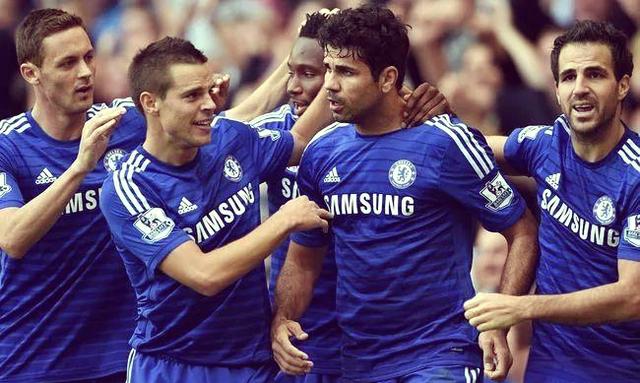 包含巴黎圣日耳曼备战尤文图斯的激烈对决的词条