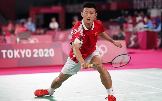 包含中国羽毛球队血洗丹麦羽毛球队，谌龙一己之力扛起全队的词条