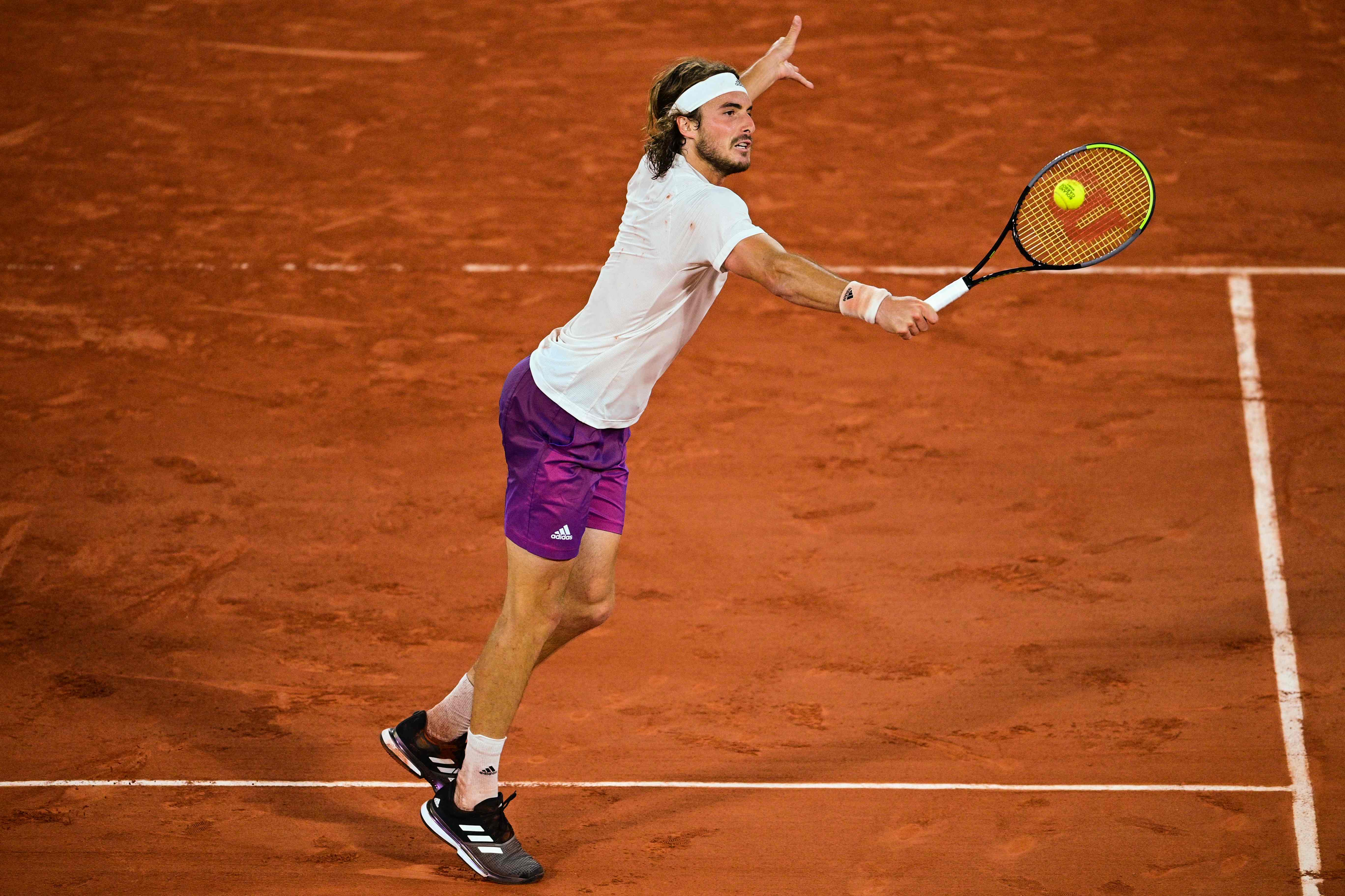 包含温网逆转年终总决赛,西西帕斯惊艳四座的词条 包含温网逆转年终总决赛,西西帕斯惊艳四座的词条