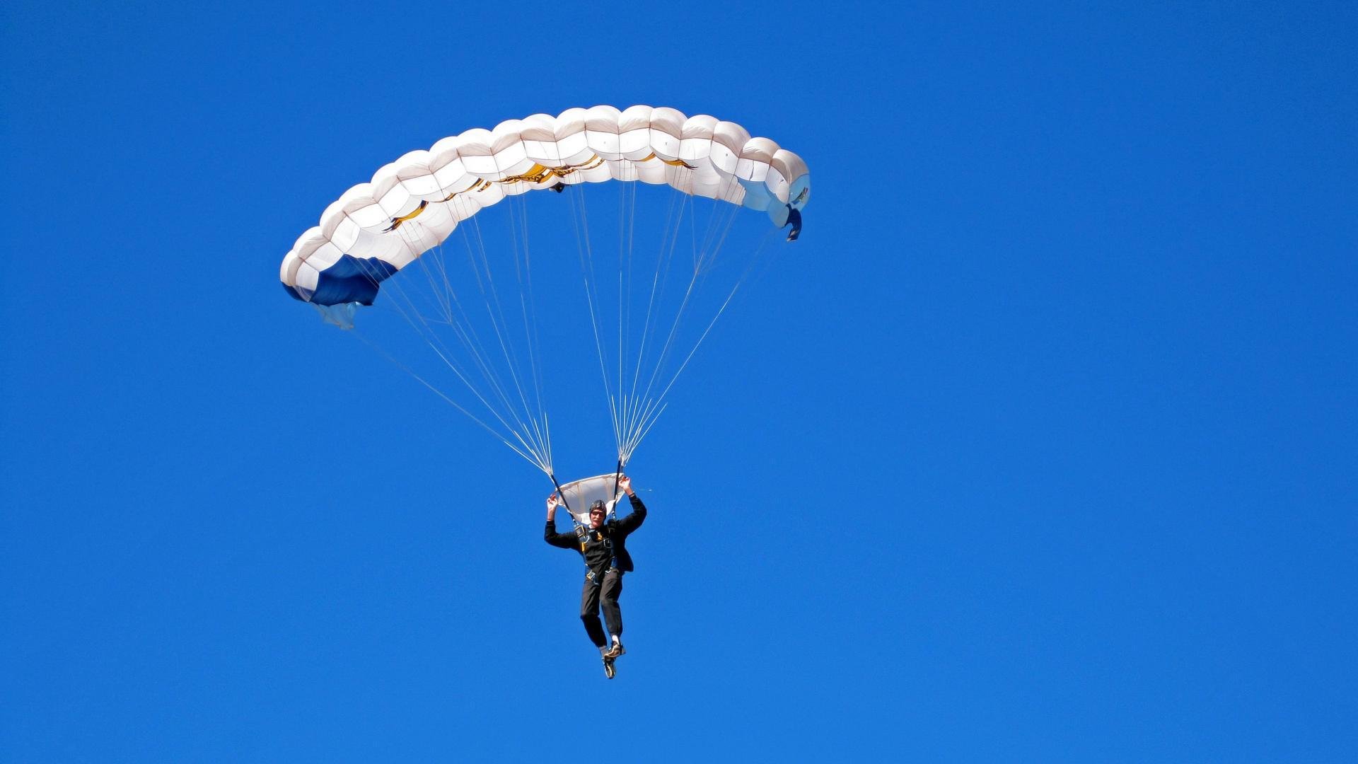 从雅典到北京，坎特如何用单节爆发拉开分差，诠释现代篮球的关键先生哲学